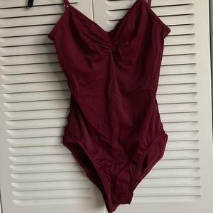 Burgundy dance leotard. xs